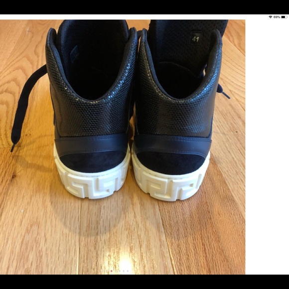 Versace Collection - Picture 4 of 8